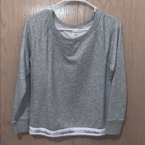 Calvin Klein crewneck 💥